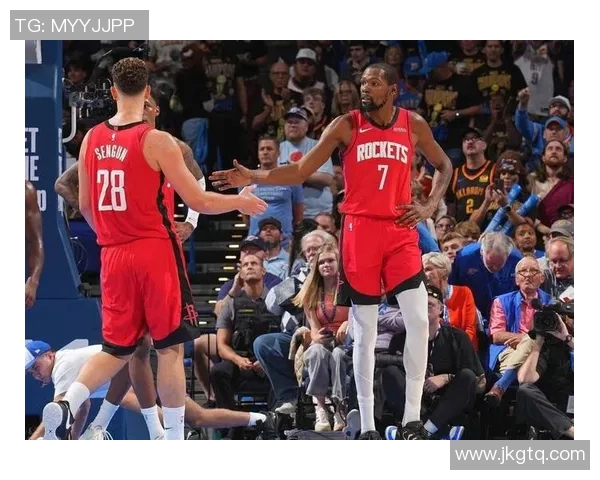 2019年4月8日火箭对阵太阳精彩比赛回顾与精彩瞬间分析