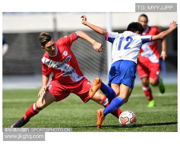 斯诺伐克U18对决捷克U18青少年足球赛精彩回顾与分析