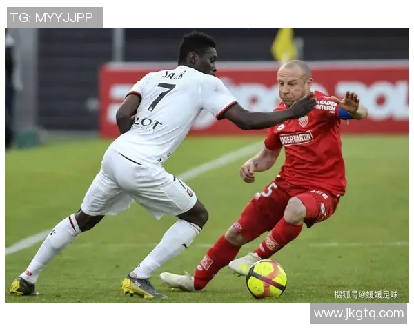 瓦郎谢纳与勒阿弗尔的精彩对决赛果揭晓分析与回顾